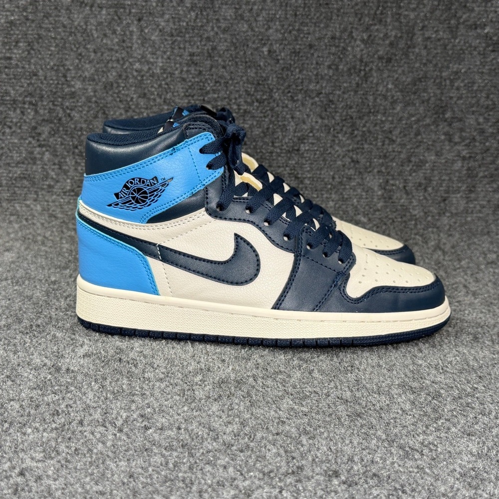 Jordan 1 Retro High Shoes Women's 7 Obsidian Blue Athletic Retro Sneakers‎
